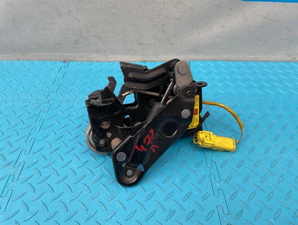 Замок капота Bmw 7-Series 2009 51237184441 F01 N63B44A 4.4, левый