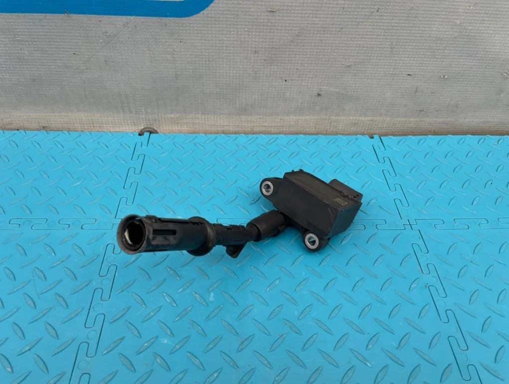 Катушка зажигания Mercedes-Benz E-Class 2013 A2769060260 W212 276.952 3.5