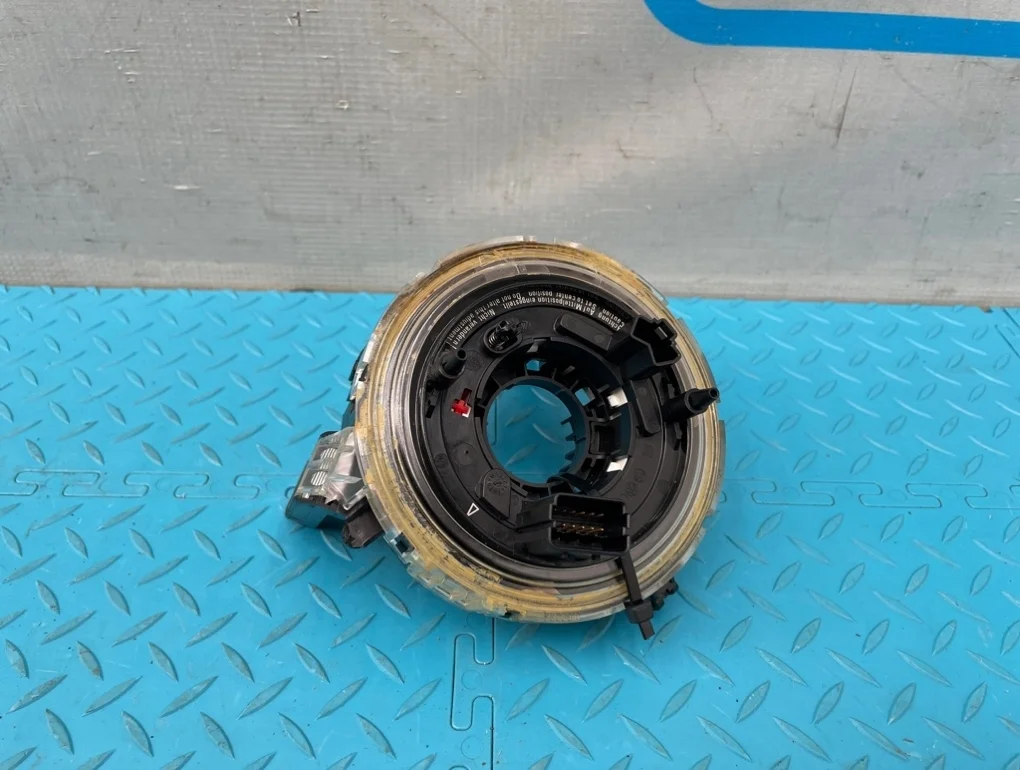 Шлейф подрулевой Audi Q7 2011 4E0953541A 4LB CJTC 3.0
