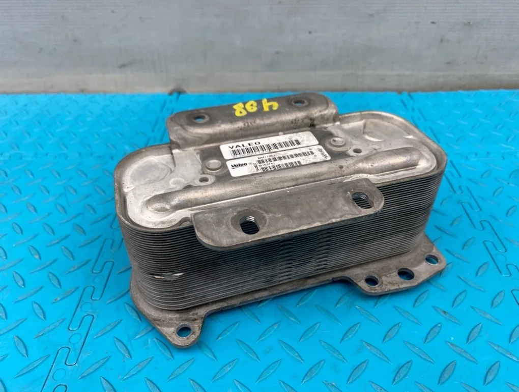 Радиатор акпп Bmw 5-Series 2012 17217638582 F10 N20B20B 2.0