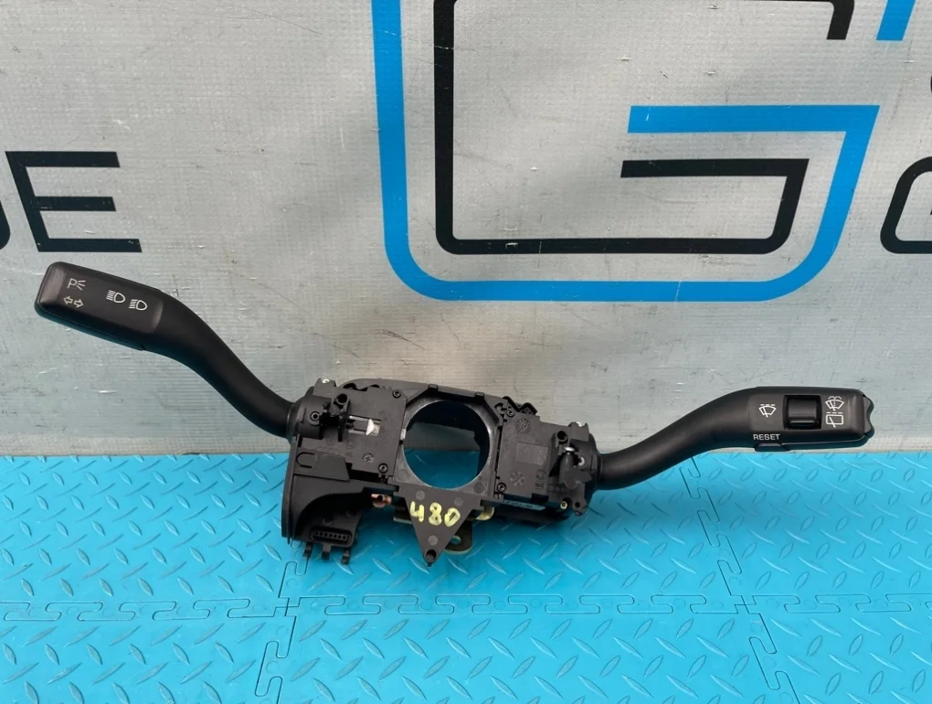Переключатель подрулевой Porsche Cayenne 2005 95561329101 955 M02.2Y 3.2