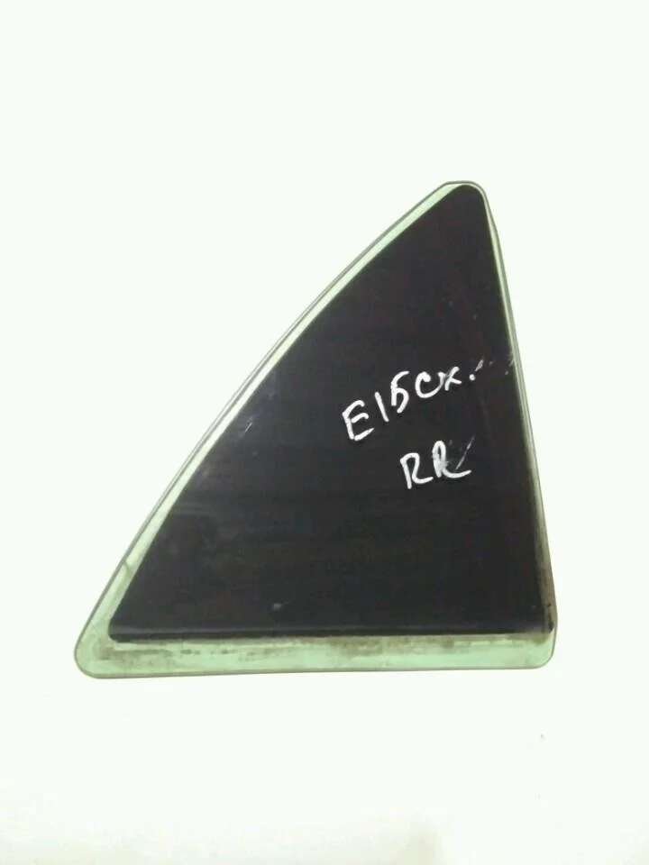 Б.у. форточка двери TOYOTA COROLLA ZRE151 TOYOTA COROLLA ZRE151