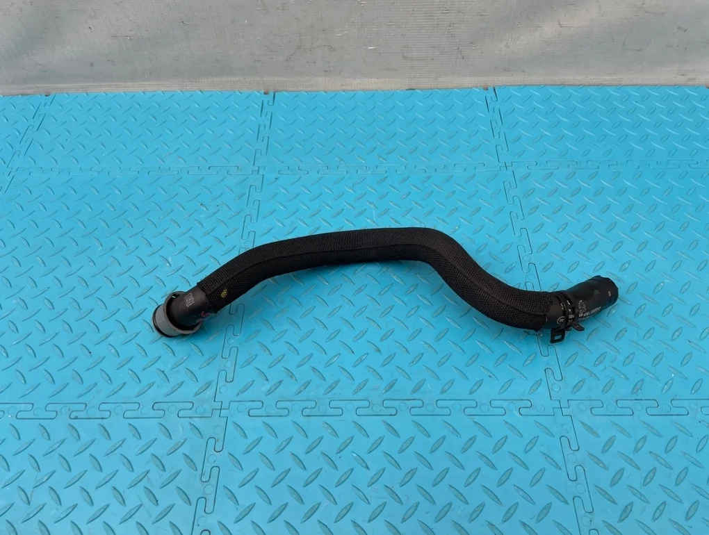 Патрубок охлаждения Mercedes-Benz E-Class 2013 A2125015782 W212 276.952 3.5