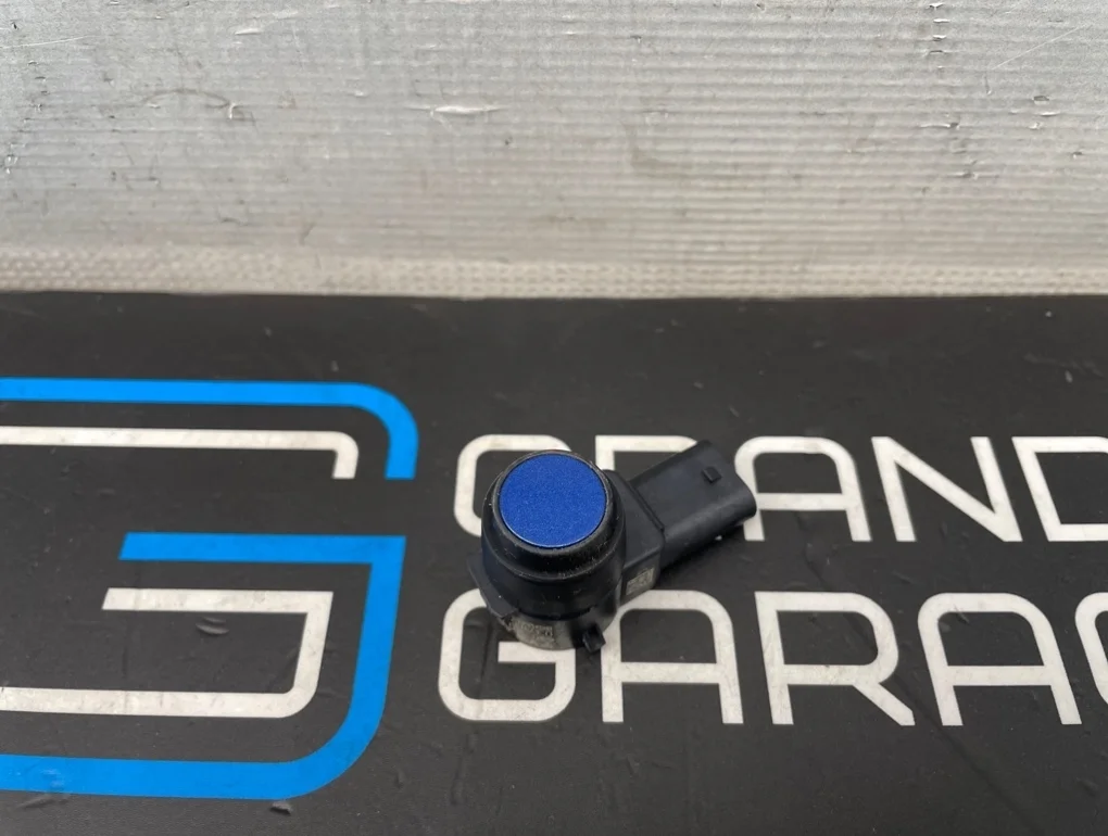 Датчик парктроника Volkswagen Scirocco 2009 7L5919275A 137 CAWB 2.0, задний