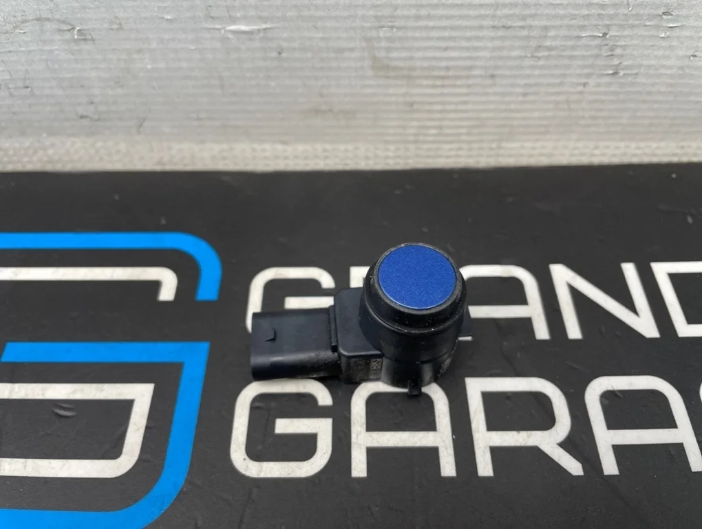 Датчик парктроника Volkswagen Scirocco 2009 7L5919275A 137 CAWB 2.0, задний