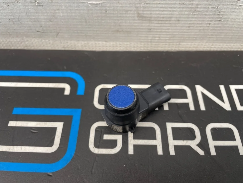 Датчик парктроника Volkswagen Scirocco 2009 7L5919275A 137 CAWB 2.0, задний