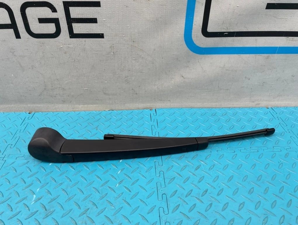 Поводок стеклоочистителя Volkswagen Golf 2013 6R6955707B 5G1 CPTA 1.4, задний
