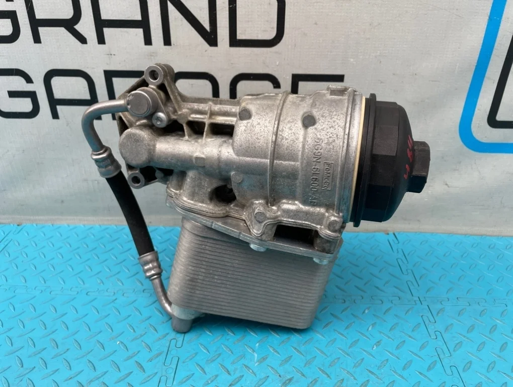 Корпус масляного фильтра Volvo Xc90 2007 30777914 C B6324S 3.2