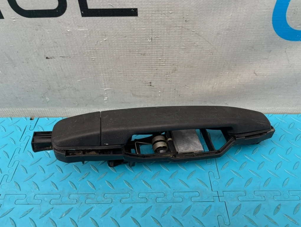 Ручка двери наружная Mercedes-Benz Ml-Class 2000 A1637600134 W163 113.981 5.5, задняя