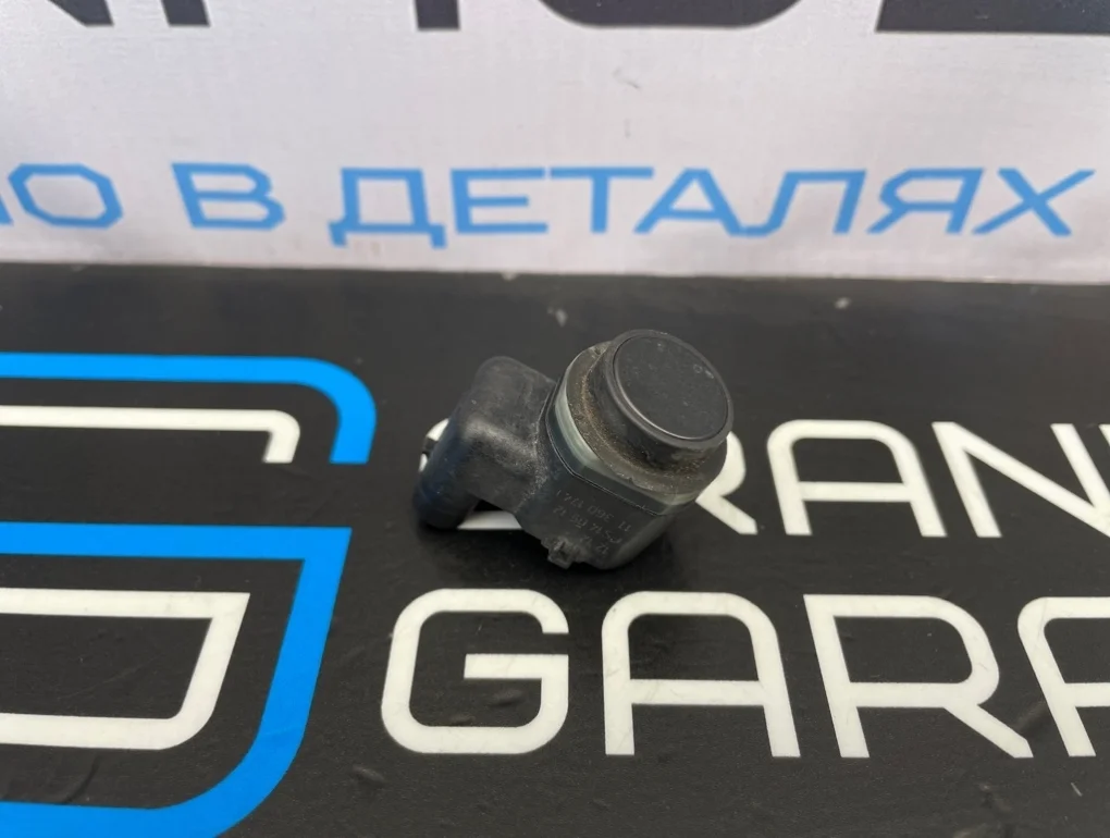 Датчик парктроника Audi Q3 2012 1S0919275A 8UB CPSA 2.0, передний