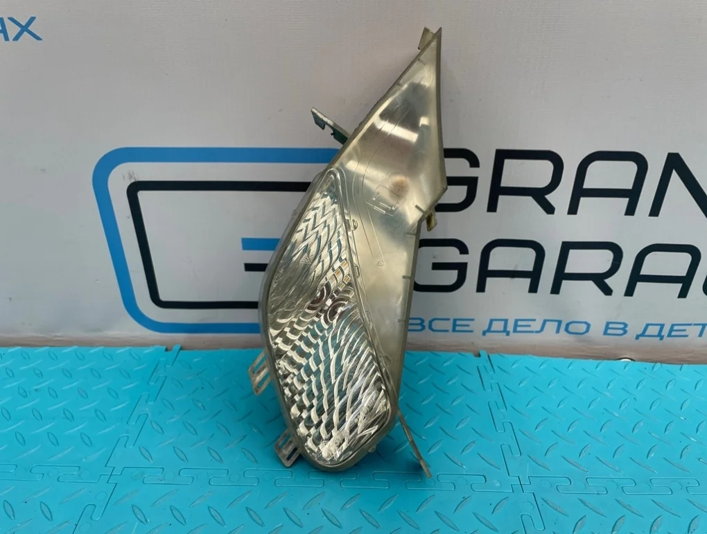 Поворотник Porsche Cayenne 2004 95563103320 955 M02.2Y 3.2, передний левый