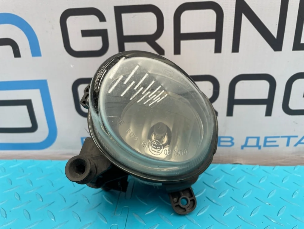 Фара противотуманная Audi Q3 2012 8T0941699 8UB CPSA 2.0, передняя левая