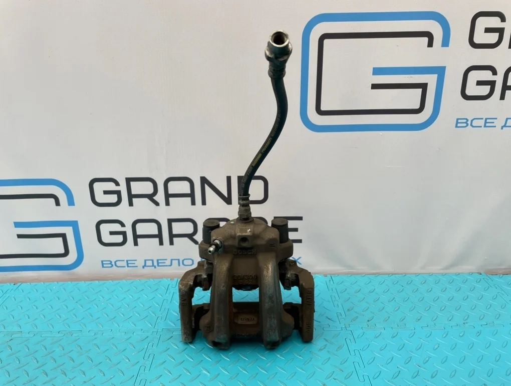 Суппорт Bmw 4-Series 2014 34216850858 F32 N20B20B 2.0, задний правый