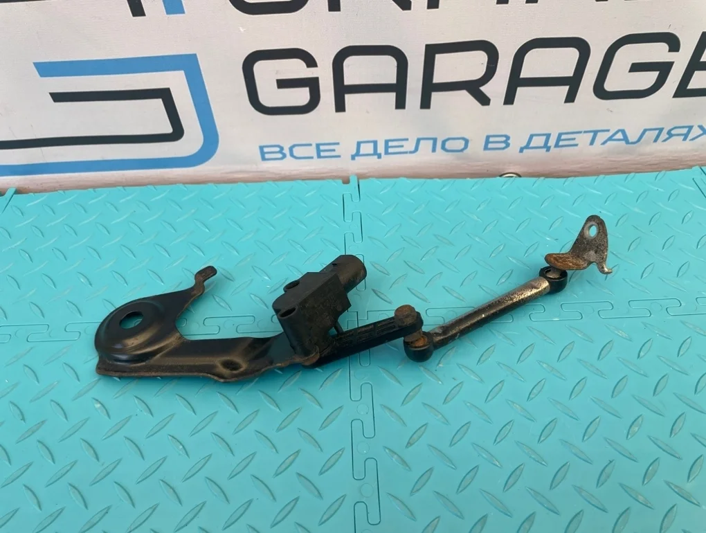 Датчик положения кузова Audi A6 2013 8R0941309C C7 CHVA 2.8, задний левый