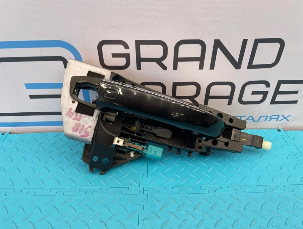 Ручка двери наружная Audi A7 2011 4H2837886 4GA CGWB 3.0, передняя правая
