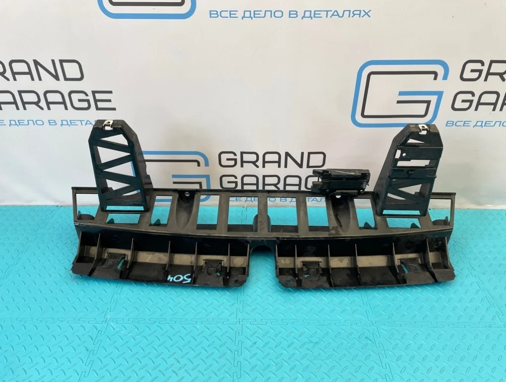 Кронштейн бампера Bmw X5 2009 51127158444 E70 N52B30AF 3.0, задний