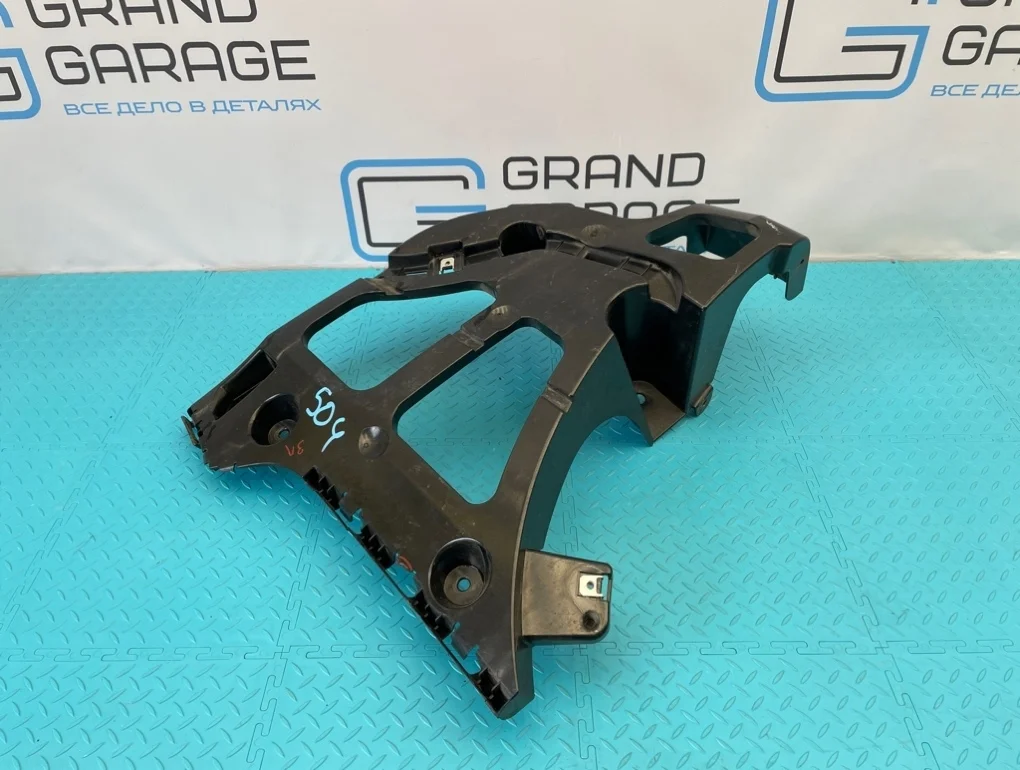 Кронштейн бампера Bmw X5 2009 51127158445 E70 N52B30AF 3.0, задний левый