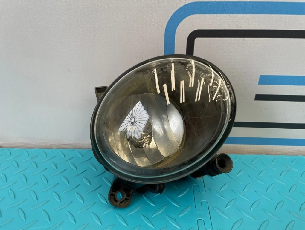 Фара противотуманная Audi A4 Allroad 2011 8T0941700B 8KH CDNC 2.0, передняя правая