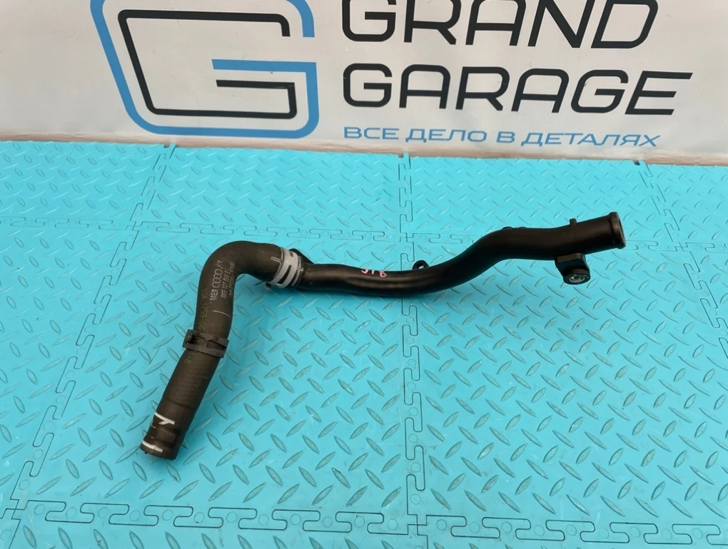 Патрубки охлаждения Audi A7 2011 06E121044G 4GA CGWB 3.0