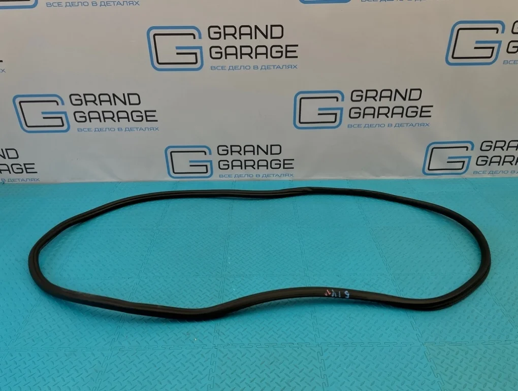 Уплотнитель двери Volkswagen Touareg 2012 7P0867367D 7P5 CGRA 3.6, задний