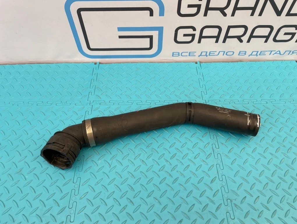 Патрубок охлаждения Porsche Cayenne 2004 95510605100 955 M02.2Y 3.2