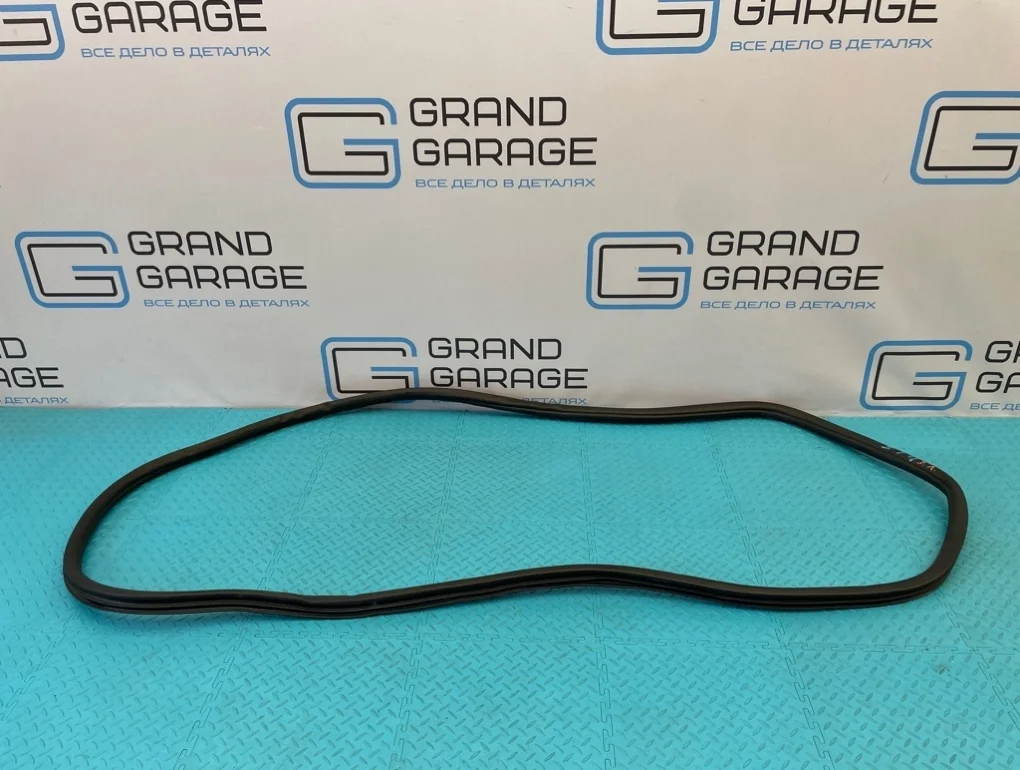 Уплотнитель двери Volkswagen Touareg 2012 7P0867367D 7P5 CGRA 3.6, задний