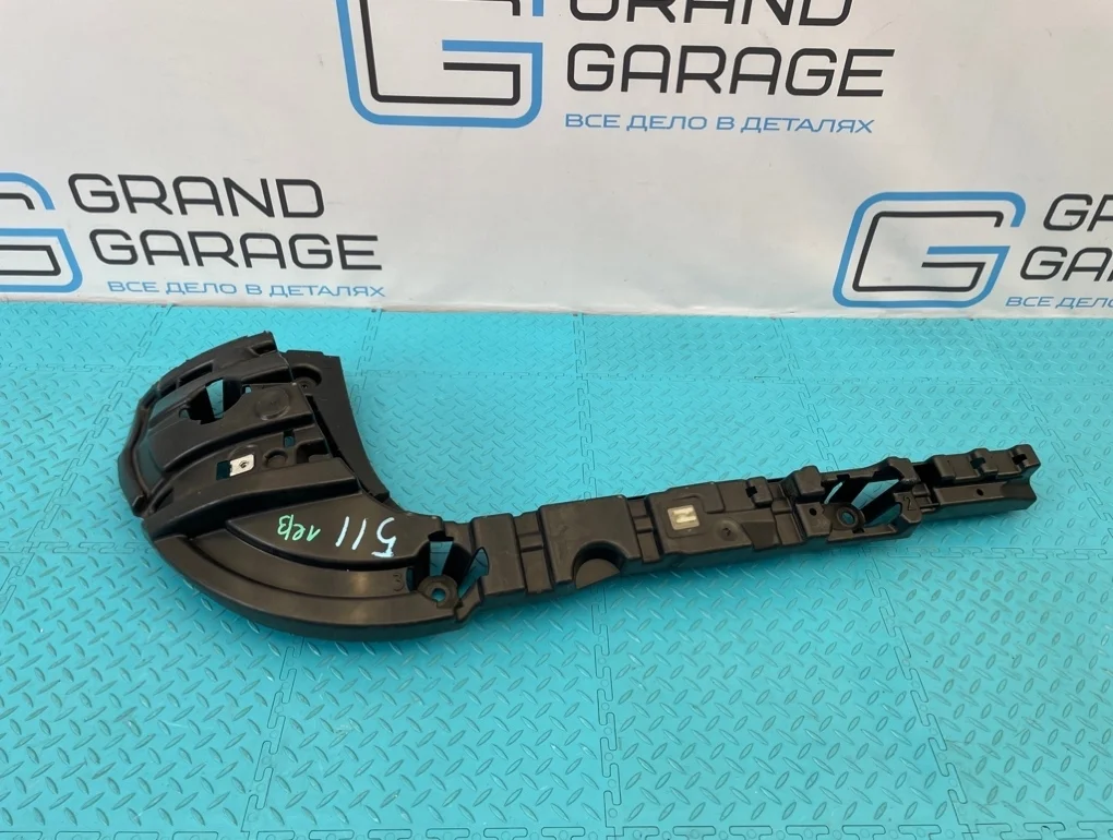 Кронштейн бампера Bmw X3 2011 51127239883 F25 N52B30A 3.0, задний левый