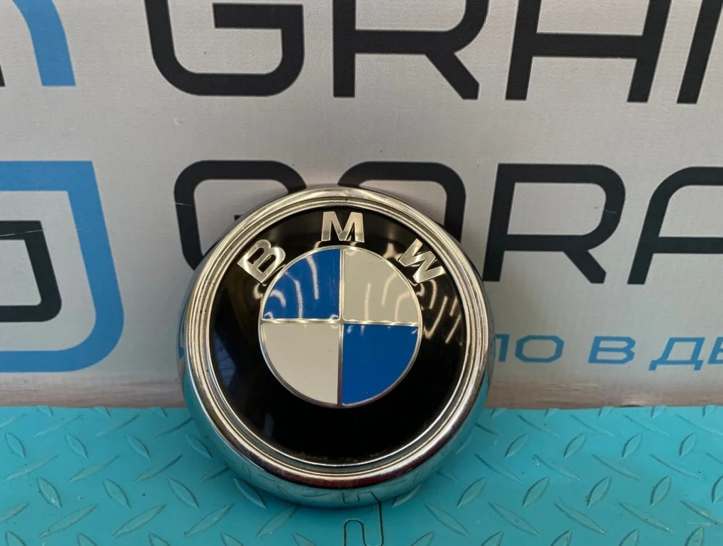 Эмблема Bmw X3 2011 51147364375 F25 N52B30A 3.0, задняя