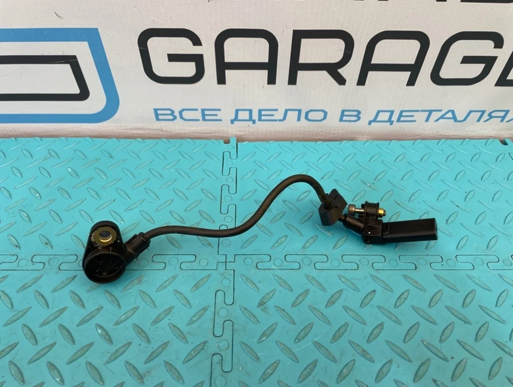 Датчик коленвала Bmw 5-Series 2012 13627595860 F11 N20B20B 2.0