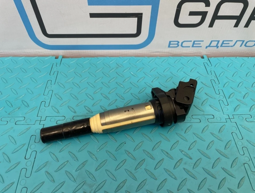 Катушка зажигания Bmw X5 2009 12138616153 E70 N52B30AF 3.0
