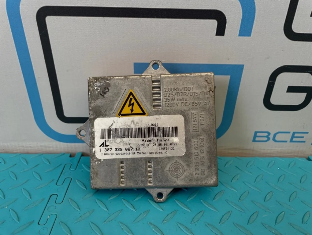 Блок розжига ксенона Mercedes-Benz S-Class 2001 A2208207085 W220 112.944 3.2