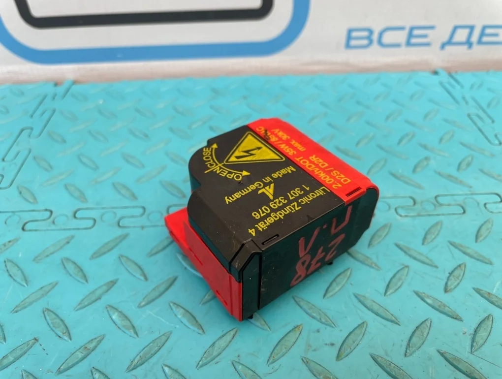 Блок розжига ксенона Mercedes-Benz S-Class 2002 A2208204985 W220 113.960 5.0