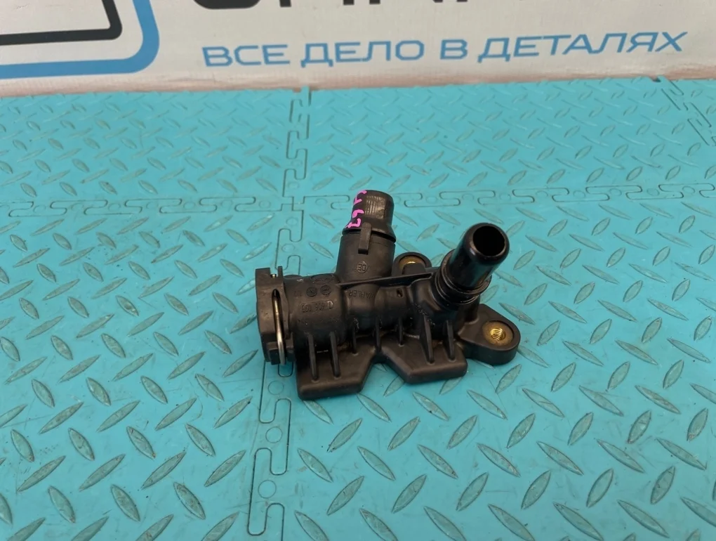Термостат Bmw 3-Series 2013 7606093 F30 N20B20B 2.0