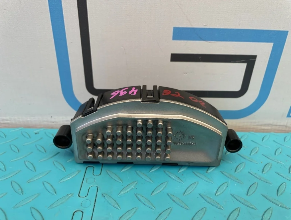 Резистор отопителя Volkswagen Golf 2013 5Q0907521D 5G1 CPTA 1.4