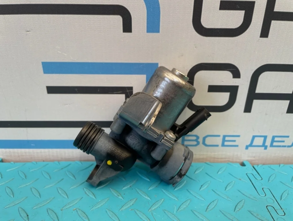 Клапан отопителя Mercedes-Benz C-Class 2006 A2722000031 W203 272.920 2.5