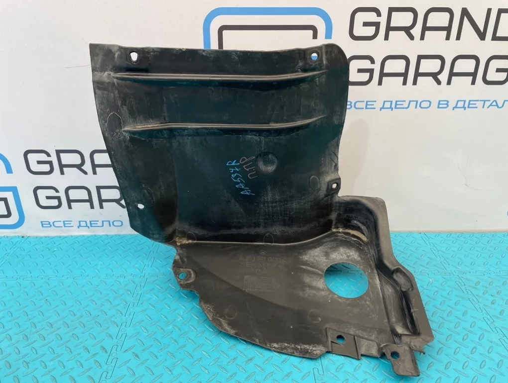 Локер Mercedes-Benz C-Class 2006 A2038810423 W203 272.920 2.5, передний правый