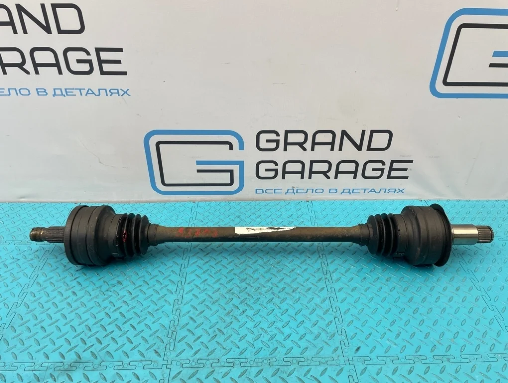 Привод Mercedes-Benz C-Class 2006 A2033503056 W203 272.920 2.5, задний