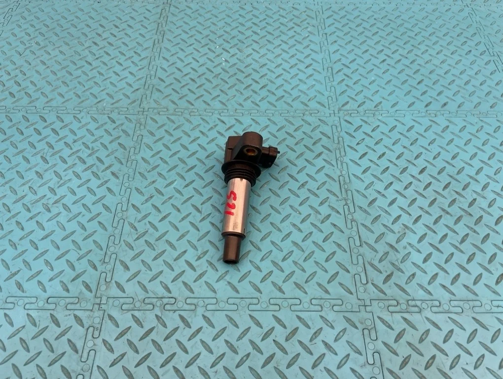 Катушка зажигания Cadillac Cts 2009 19418102 GMX322 LLT 3.6