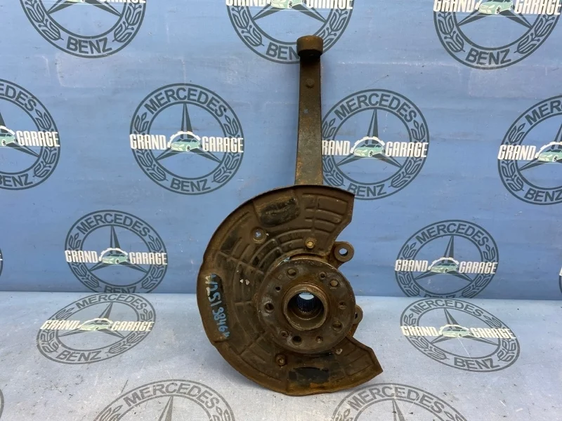 Кулак Mercedes-Benz R-Class 2513301320 W251, передний левый