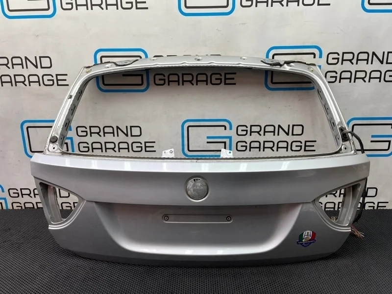 Крышка багажника Bmw 3-Series 41627166105 E91 M47N20 2.0