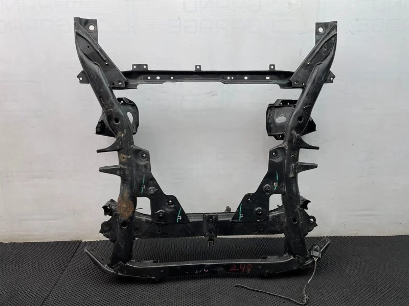 Балка передняя Bmw X5 2007 P678546702 E70 N52B30AF 3.0