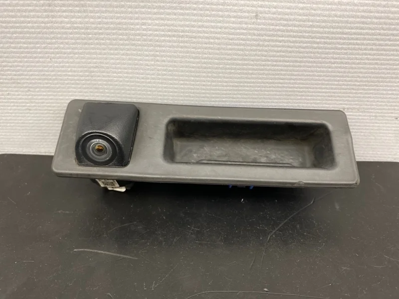 Ручка багажника Bmw 3-Series 2013 51247368753 F30 N20B20B 2.0