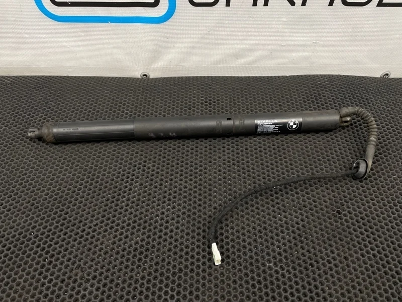 Амортизатор багажника Bmw X5 2014 51247361878 F15 N57D30 3.0, правый