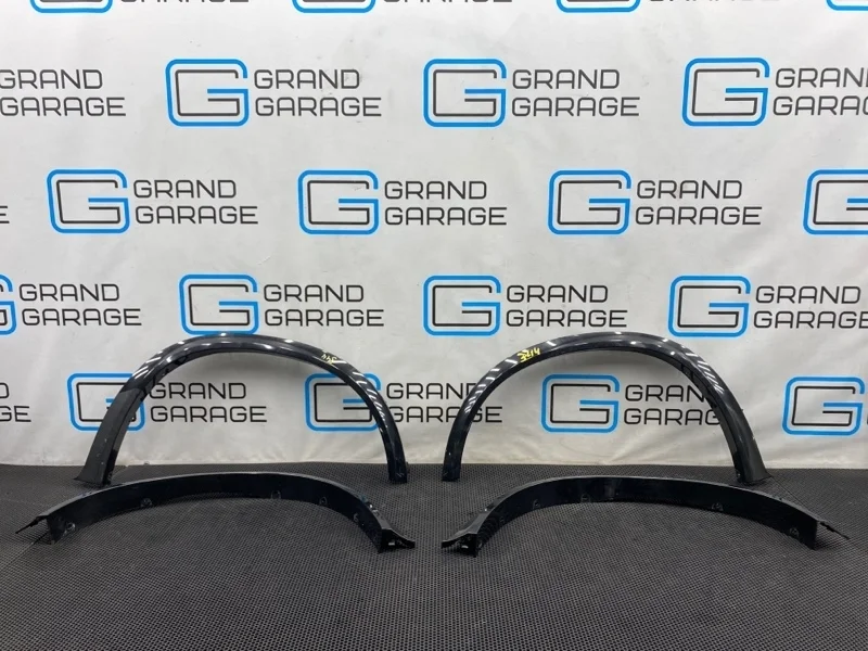 Накладка крыла Bmw X5 2009 51778036652 E70 N52B30AF 3.0