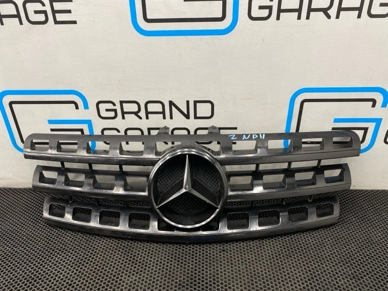 Решетка радиатора Mercedes-Benz Ml-Class 2008 A1648801985 W164