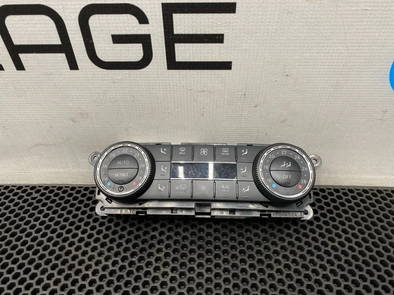 Блок климата Mercedes-Benz R-Class 2007 A2518707689 W251 272.967 3.5
