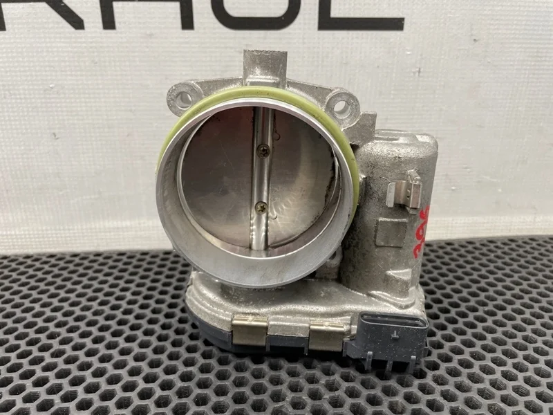 Заслонка дроссельная Mercedes-Benz E-Class 2012 A2761410125 W212 276.952 3.5