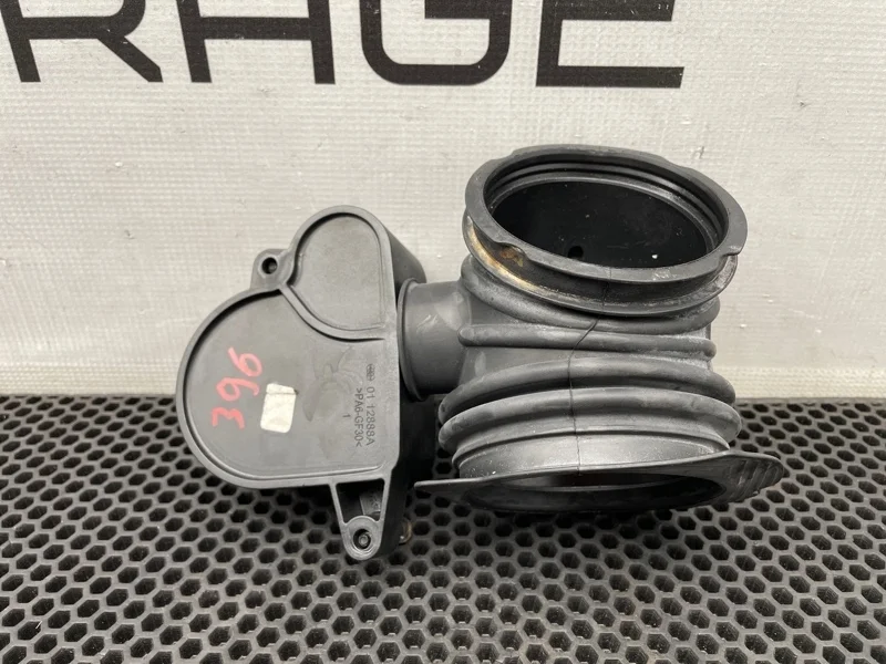 Воздуховод Mercedes-Benz E-Class 2012 A2760900104 W212 276.952 3.5