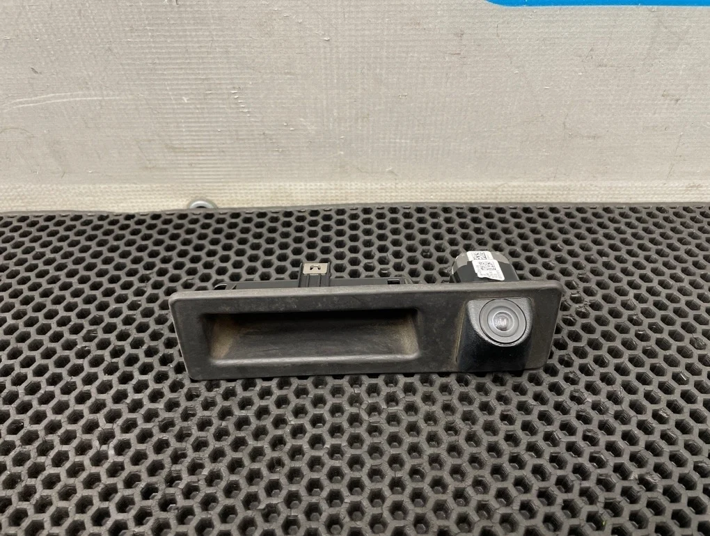 Кнопка багажника Bmw 3-Series 2014 51247368753 F30 N20B20B 2.0