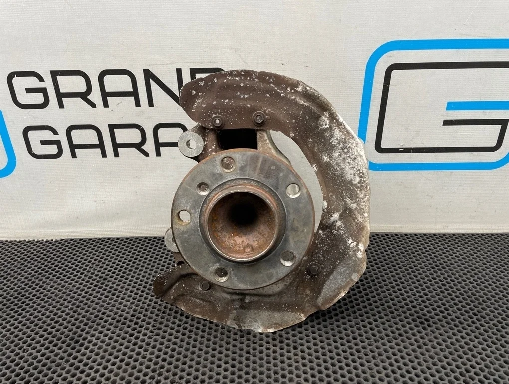 Кулак Bmw 3-Series 2013 31216792288 F30 N20B20B 2.0, передний правый